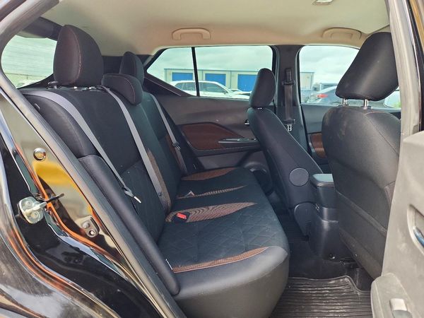 2020 NISSAN KICKS