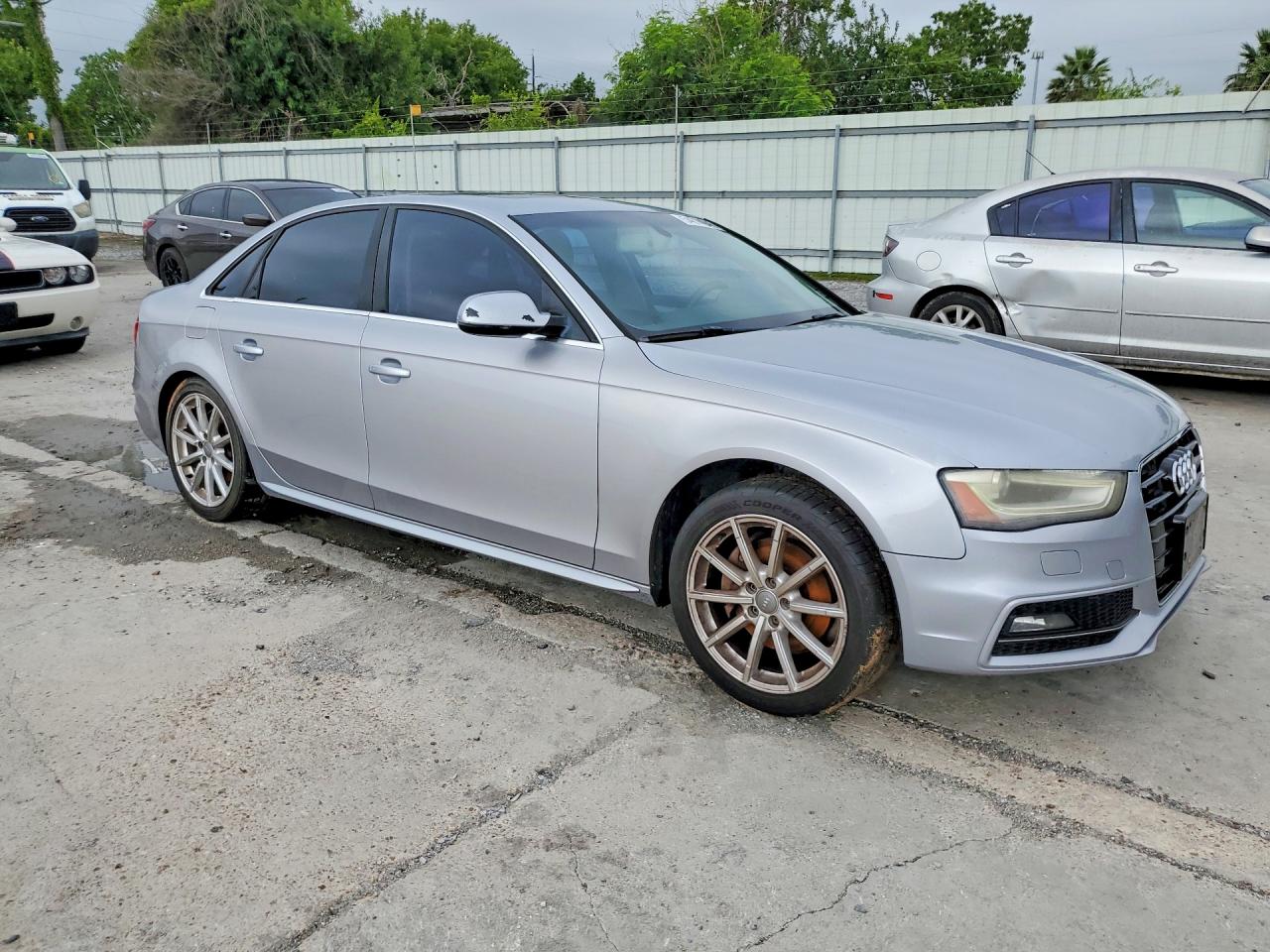 2015 AUDI A4 Premium Plus