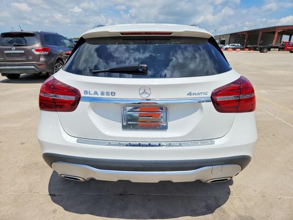 2019 MERCEDES-BENZ GLA GLA250-4M