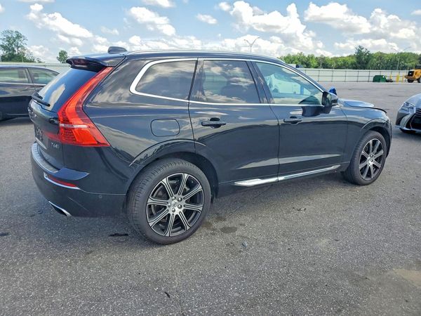 2018 VOLVO XC60 Inscription