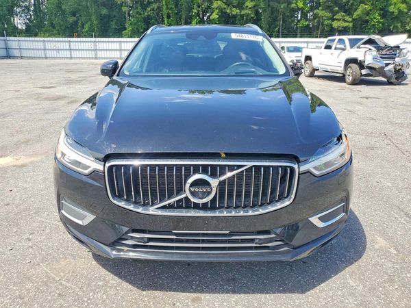 2018 VOLVO XC60 Inscription