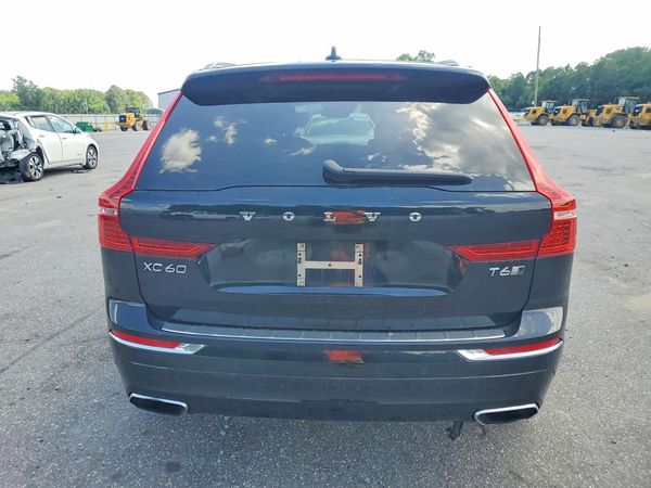 2018 VOLVO XC60 Inscription