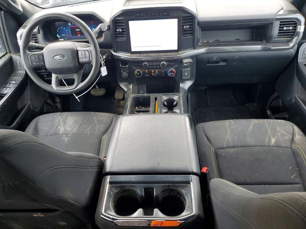 2024 FORD F150