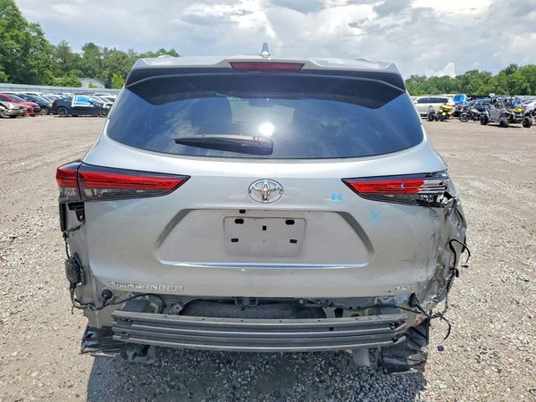 2023 TOYOTA HIGHLANDER