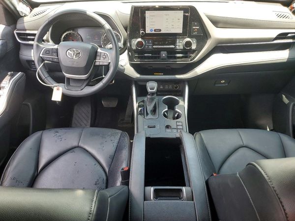 2023 TOYOTA HIGHLANDER