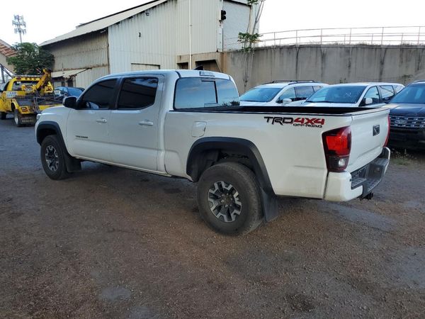 2019 TOYOTA TACOMA SR5