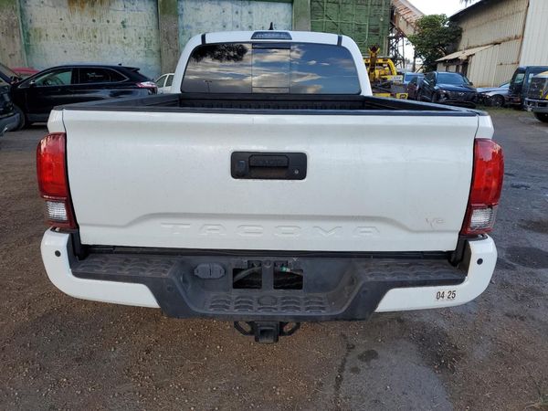 2019 TOYOTA TACOMA SR5