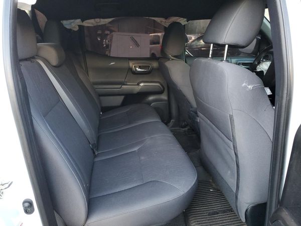 2019 TOYOTA TACOMA SR5