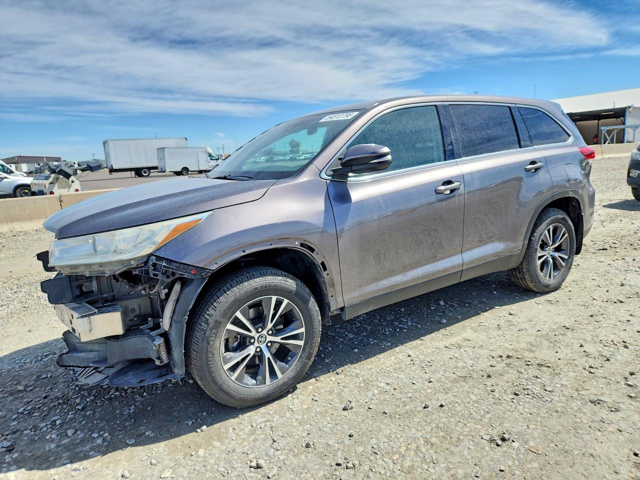 2019 TOYOTA HIGHLANDER LE/LE Plus
