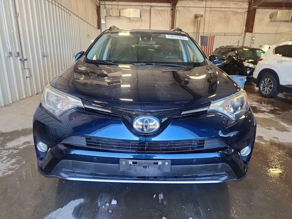 2017 TOYOTA RAV4