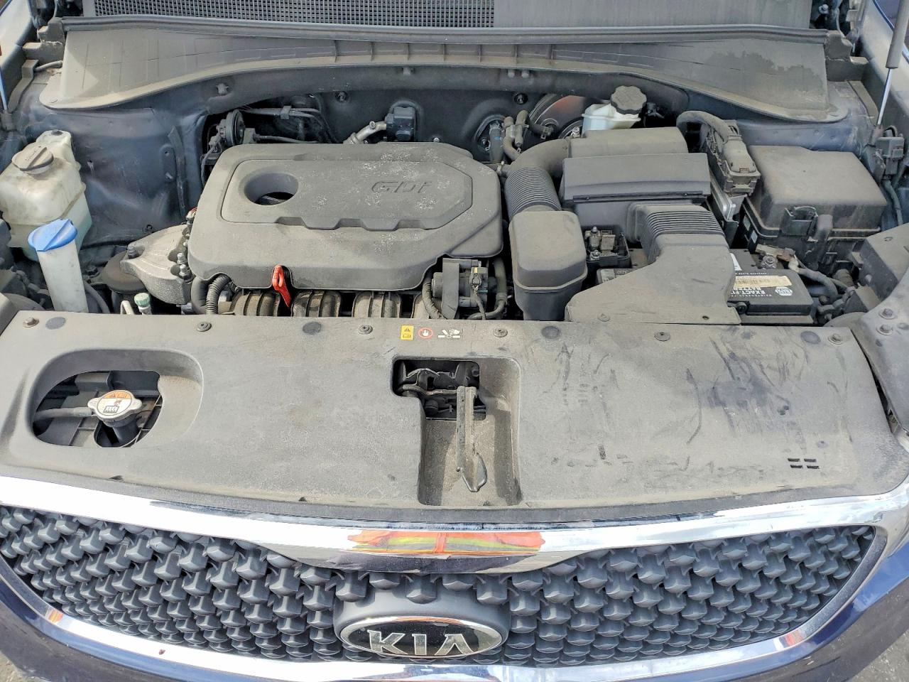 2016 KIA SORENTO L / LX