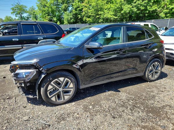 2022 HYUNDAI KONA SEL Convenience Pkg
