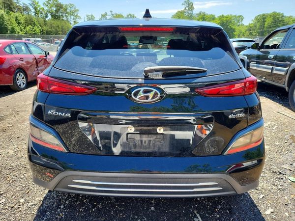 2022 HYUNDAI KONA SEL Convenience Pkg