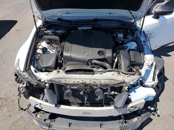 2014 LEXUS IS