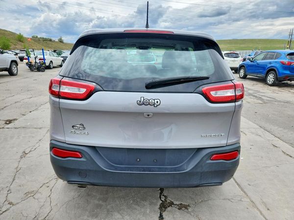 2016 JEEP CHEROKEE SPORT 4X4