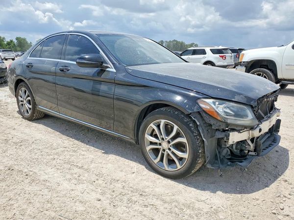 2016 MERCEDES-BENZ C C300