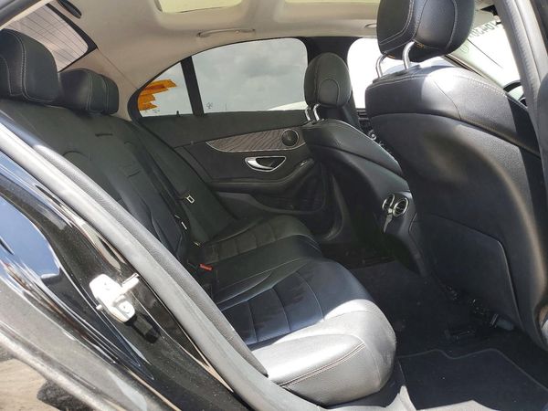 2016 MERCEDES-BENZ C C300