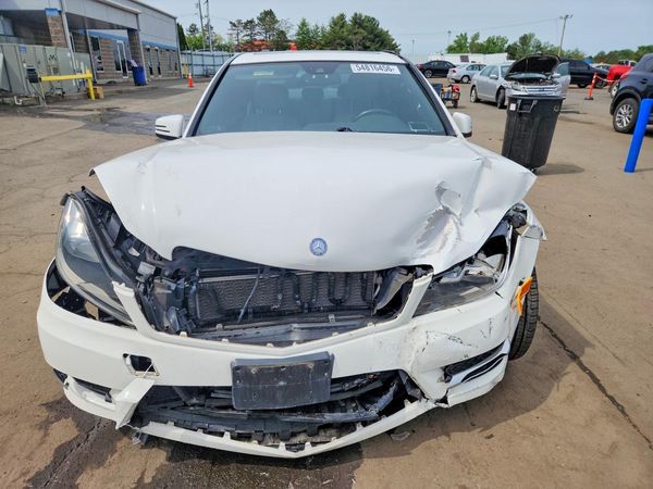 2013 MERCEDES-BENZ C-CLASS C300 — DIRF