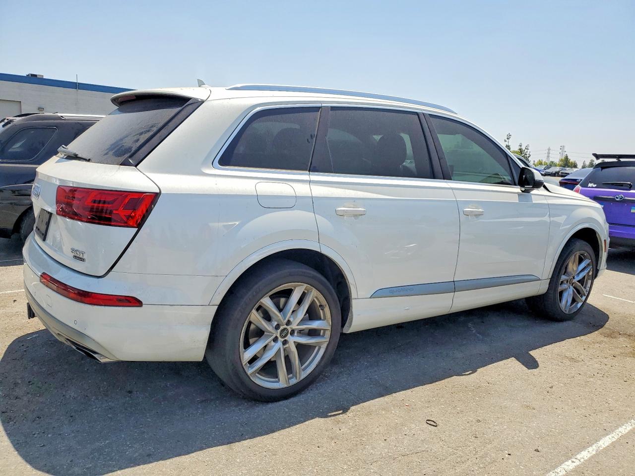 2017 AUDI Q7 quattro Prestige