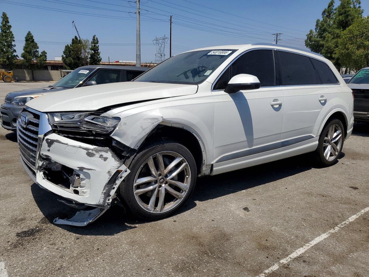 2017 AUDI Q7 quattro Prestige