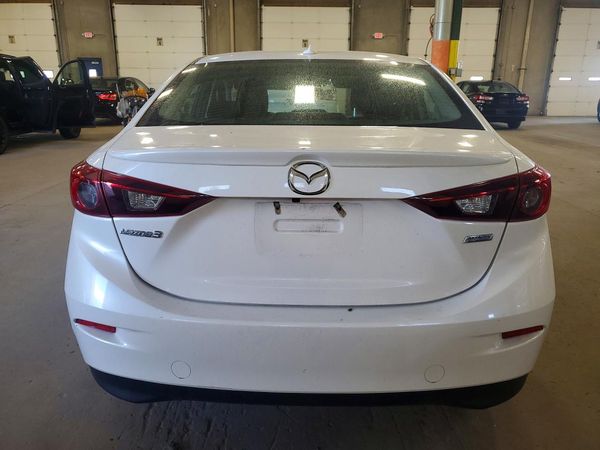 2015 MAZDA 3 Touring/GS