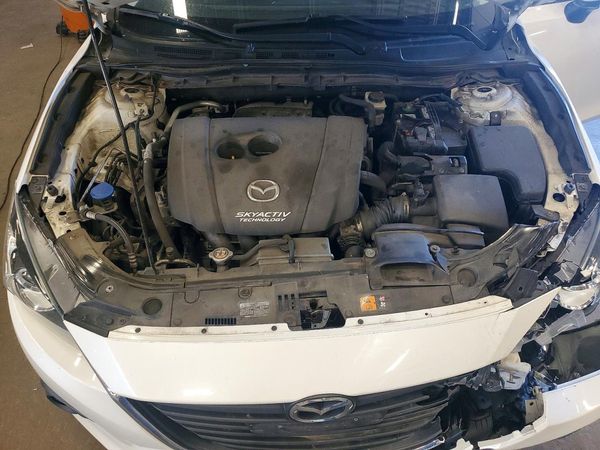 2015 MAZDA 3 Touring/GS