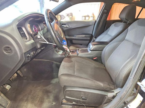 2015 DODGE CHARGER SE RWD