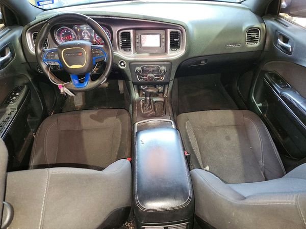 2015 DODGE CHARGER SE RWD