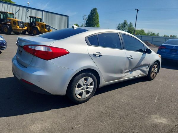 2015 KIA FORTE GL(Middle-low grade)