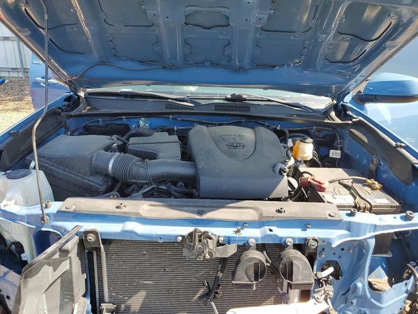 2019 TOYOTA TACOMA