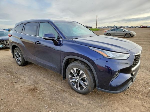2021 TOYOTA HIGHLANDER