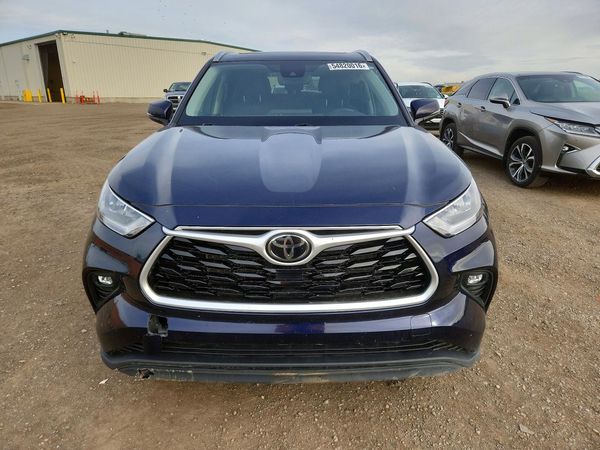 2021 TOYOTA HIGHLANDER