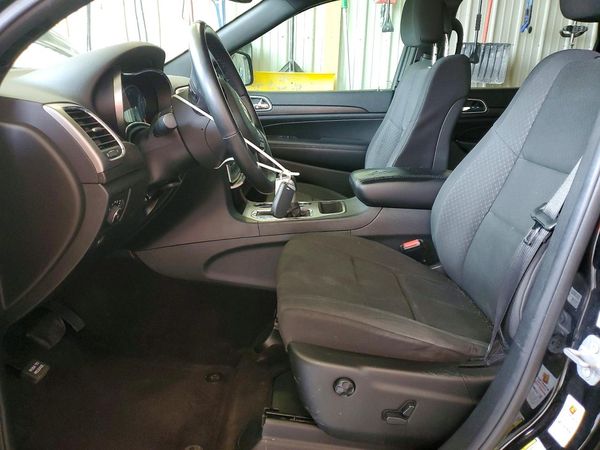 2018 JEEP GRAND CHEROKEE Laredo
