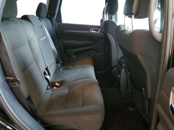 2018 JEEP GRAND CHEROKEE Laredo