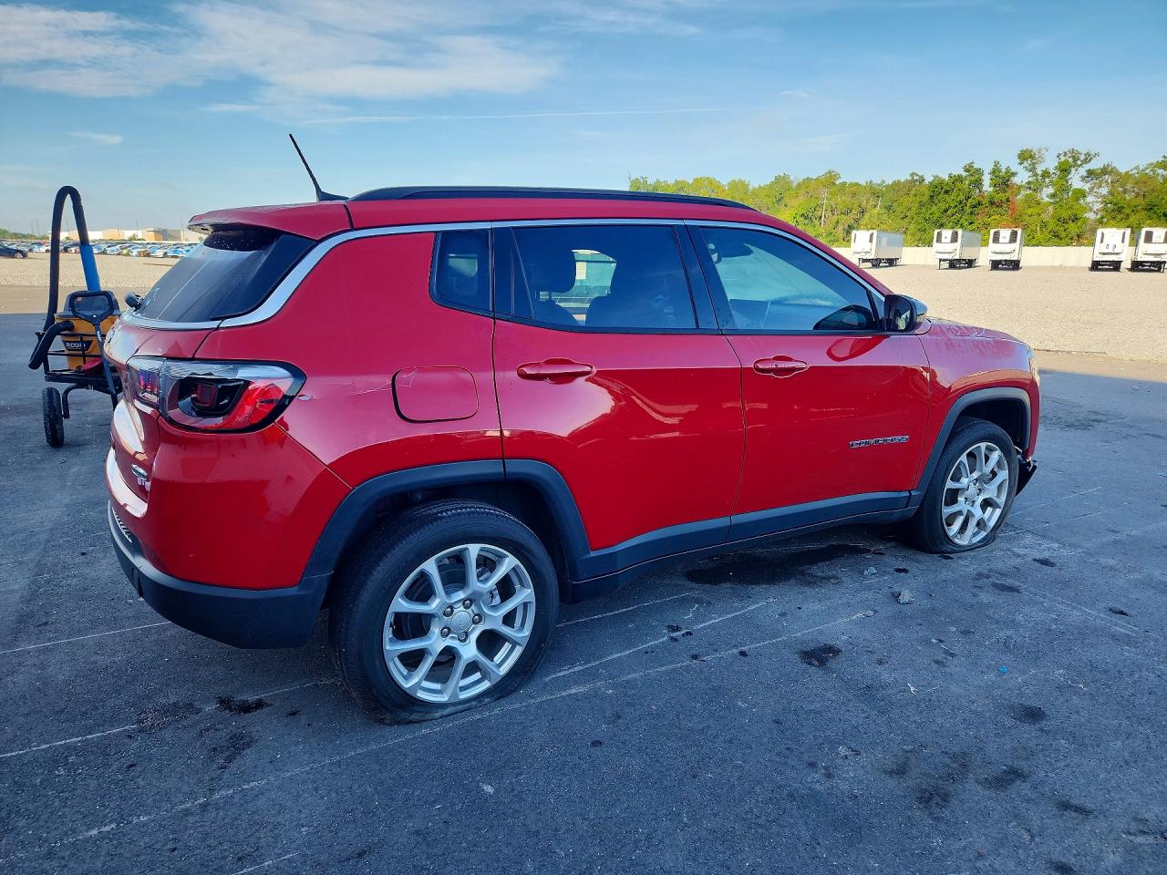 2023 JEEP COMPASS LATITUDE LUX 4X4