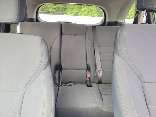 2017 KIA SORENTO L, LX