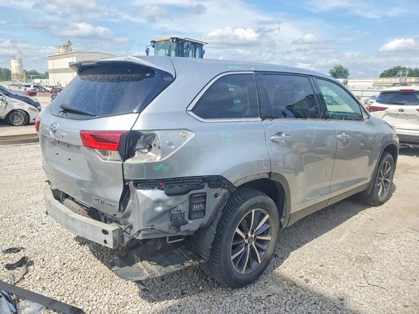 2019 TOYOTA HIGHLANDER SE/XLE