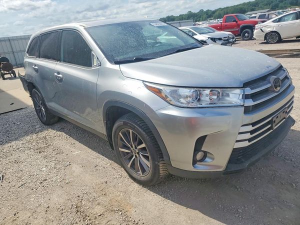 2019 TOYOTA HIGHLANDER SE/XLE