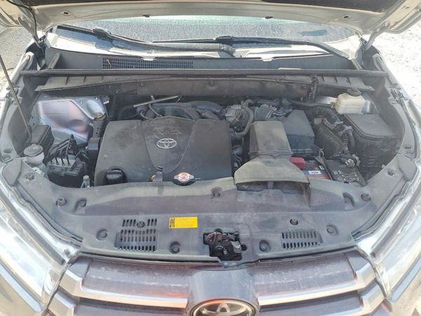 2019 TOYOTA HIGHLANDER SE/XLE