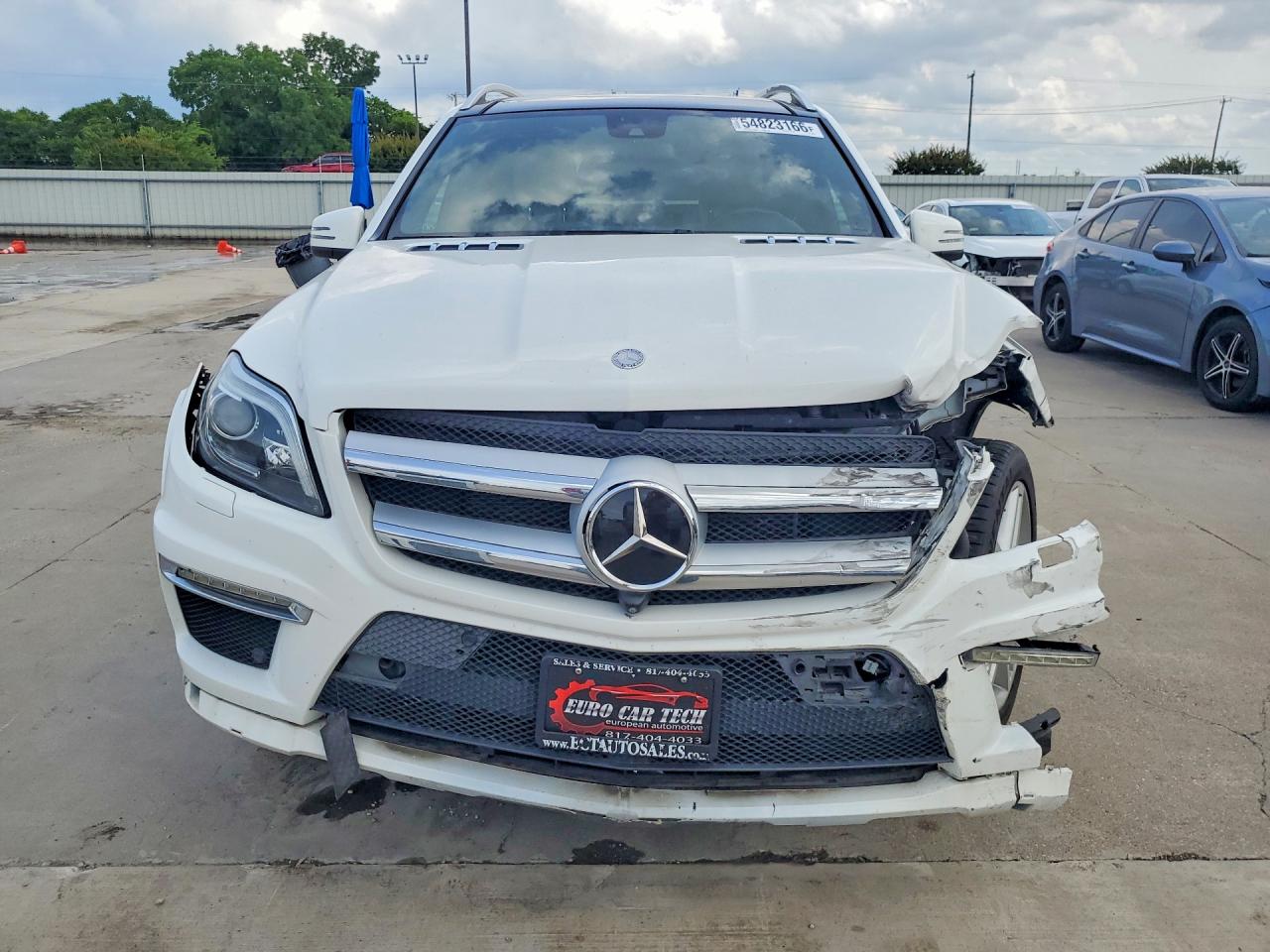 2016 MERCEDES-BENZ GL GL550-4M