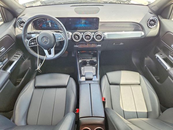 2021 MERCEDES-BENZ GLB GLB250