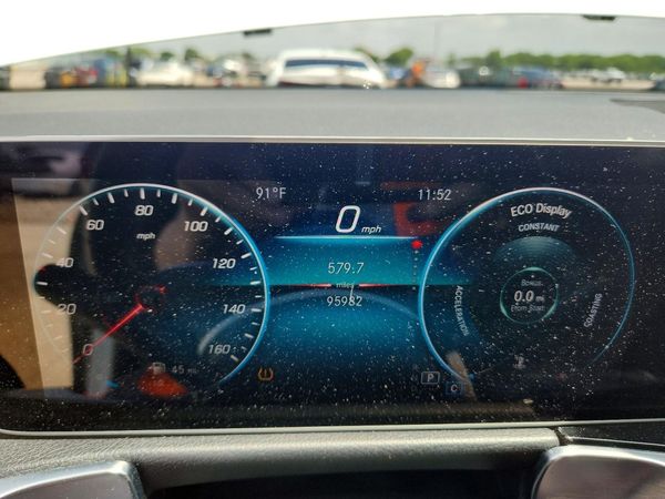 2021 MERCEDES-BENZ GLB GLB250