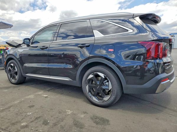 2025 KIA SORENTO