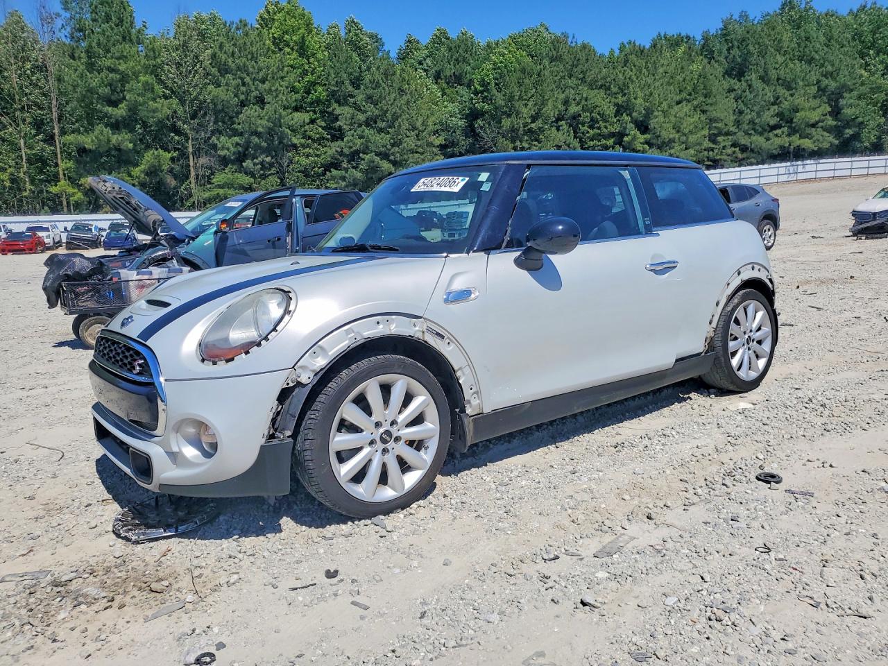 2015 MINI COOPER