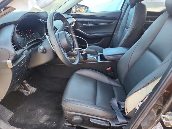 2024 MAZDA 3 Select Sport Package