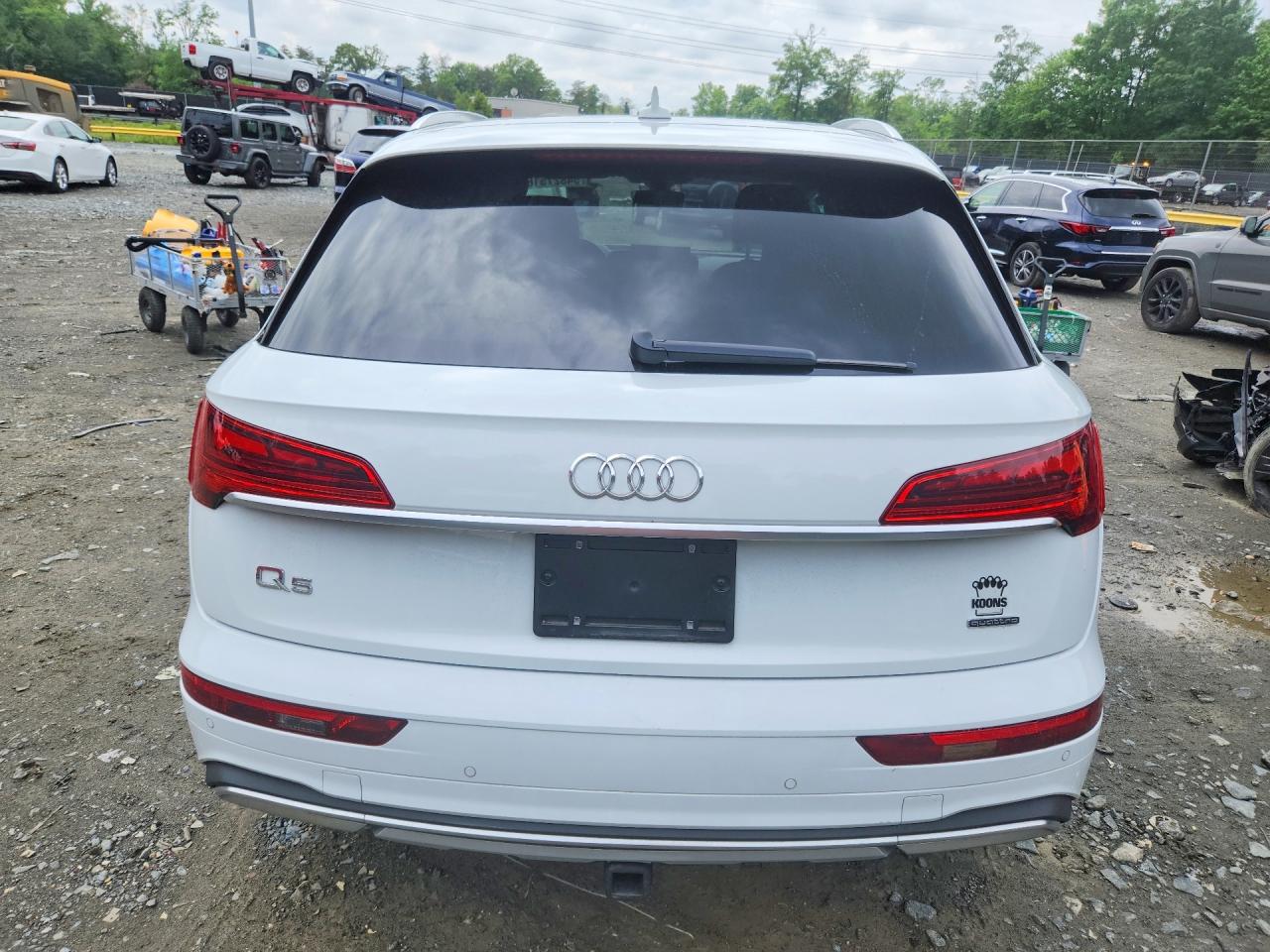 2021 AUDI Q5 quattro Premium Plus