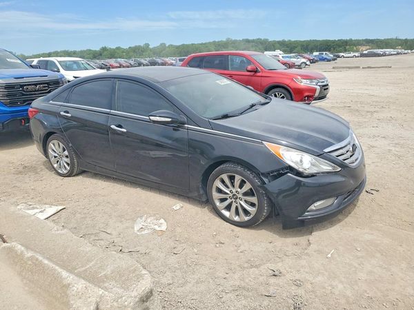 2012 HYUNDAI SONATA Middle level