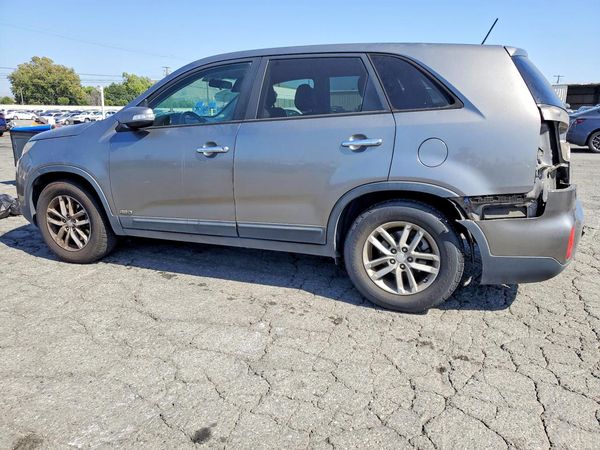 2015 KIA SORENTO GL