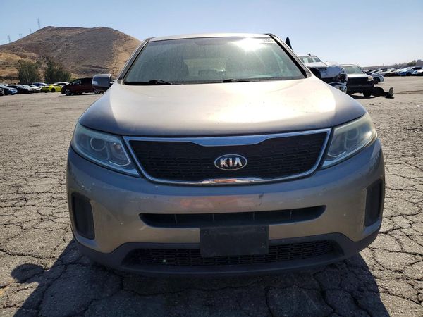 2015 KIA SORENTO GL
