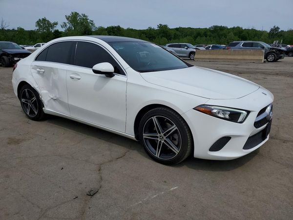 2021 MERCEDES-BENZ A A220-4M